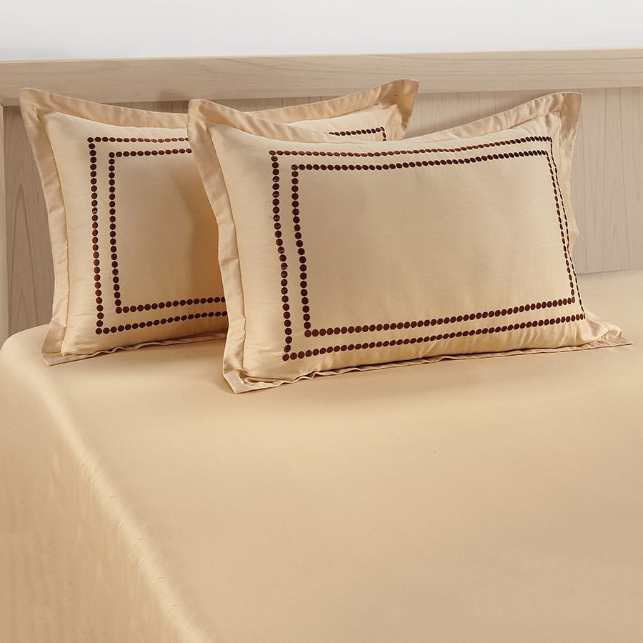 Tumble  Bedsheet with Embroidered Pillow Cover-3857