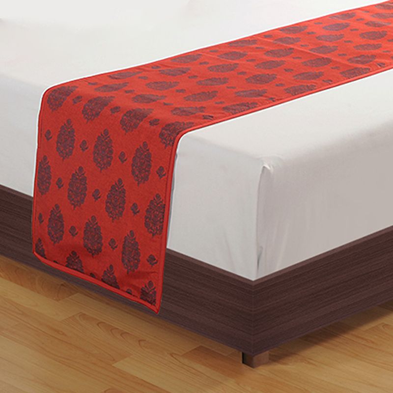 Royal Ornament Bed Runner Set- 6402